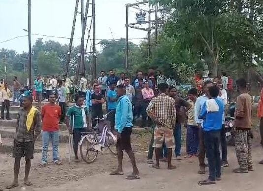 Rajnandgaon News: शिवनाथ नदी में डूबने से एक व्यक्ति की मौत,शव को गोताखोरो ने निकाला, जांच में जुटी पुलिस…