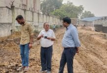 राजनांदगांव: गौरी नगर अंडर ब्रिज निर्माण के दौरान पाईप लाईन सिप्टिंग कार्य का आयुक्त ने किया निरीक्षण …