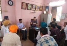 राजनांदगांव: पूर्व सांसद अभिषेक सिंह यातायात नगर पहुंचे,ट्रांसपोर्टरों की मांग पर साफ-सफाई, रोड मरम्मत व लाईट लगाने आयुक्त को दिए निर्देश