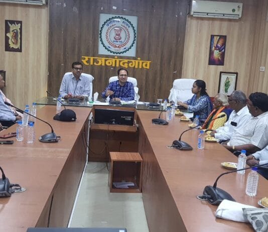 राजनांदगांव : कलेक्टर ने जनजातीय गौरव दिवस के आयोजन के संबंध में आदिवासी समाज प्रमुखों की ली बैठक…