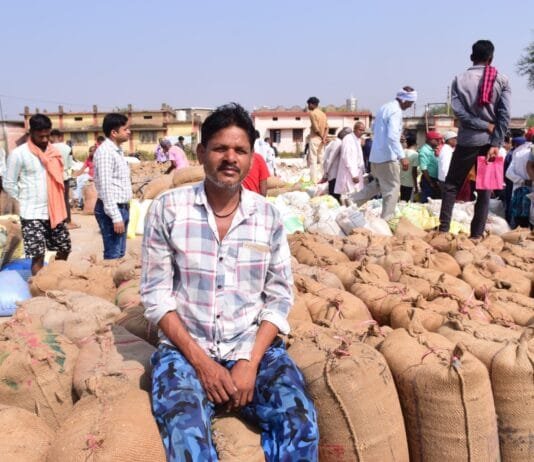 राजनांदगांव: किसानों ने धान उपार्जन केन्द्रों में उपलब्ध सुविधाओं की प्रशंसा की…