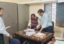 मोहला : आब्जर्वर सी एल मार्कण्डेय ने मतदान केंद्रों का किया निरीक्षण…