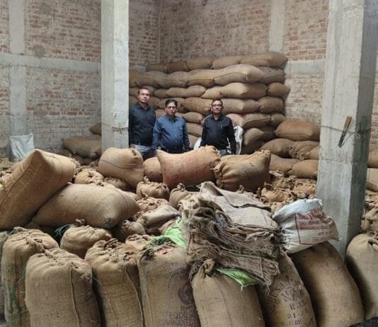 राजनांदगांव: धान के अवैध भंडारण एवं परिवहन की जांच में खाद्य, राजस्व एवं मंडी विभाग द्वारा की गई छापामार कार्रवाई…