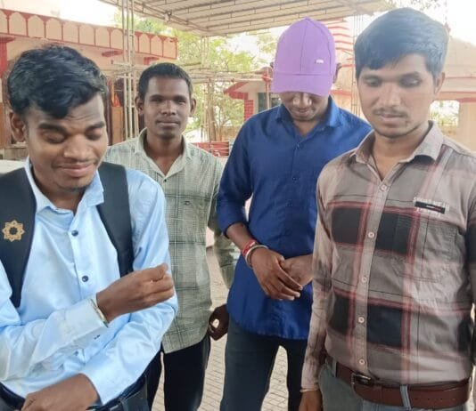 राजनांदगांव : दृष्टिबाधित छात्र से मोबाईल छीनकर भागा लूटेरा, 17 दिसम्बर से है सेमेस्टर एग्जाम…