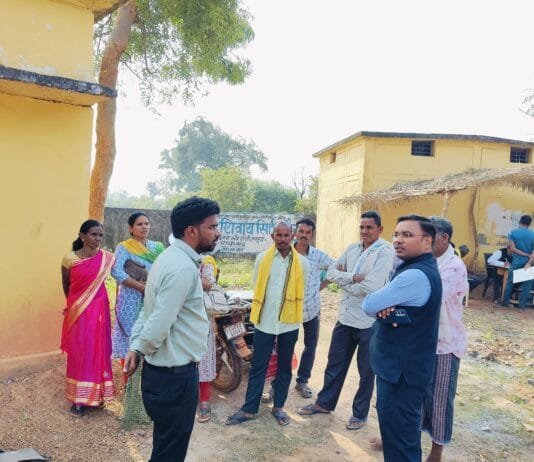 मोहला: अपर कलेक्टर ने किया खड़गांव तहसील कार्यालय का आकस्मिक निरीक्षण…