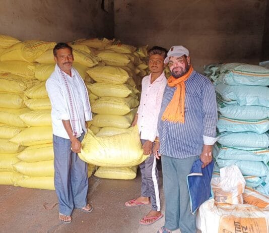 राजनांदगांव : जिले में डीएपी एवं अन्य खाद पर्याप्त मात्रा में उपलब्ध…