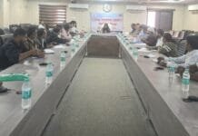 मोहला : चिकित्सा का क्षेत्र मानवीय संवेदना और बेहद गंभीरता से परिपूर्ण है, इसे ध्यान में रखकर सेवा प्रदान करें-कलेक्टर…