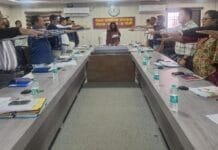 मोहला: कलेक्टर और अधिकारी-कर्मचारियों ने संविधान की प्रस्तावना का किया पठन…