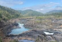 सातधार जलप्रपात में बहा युवक ,नहाने के दौरान हुआ हादसा…