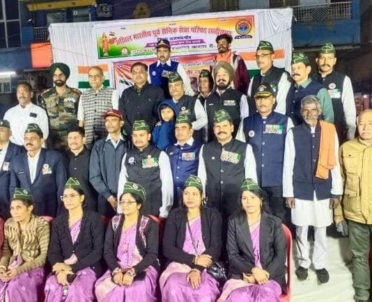 राजनांदगांव : जयस्तंभ चौक में मनाया गया विजय दिवस…