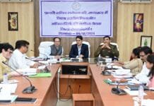 राजनांदगांव: प्रभारी सचिव ने विभिन्न विभागों द्वारा किए जा रहे कार्यों की समीक्षा की…