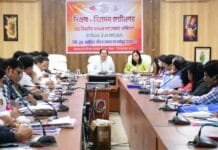 राजनांदगांव: कलेक्टर ने निक्षय-निरामय छत्तीसगढ़ अभियान के संबंध में ली जानकारी…