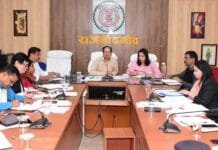राजनांदगांव: शासन की योजनाओं का लाभ अधिक से अधिक नागरिकों को मिले इसके लिए करें कार्य – कलेक्टर…
