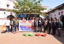 राजनांदगांव : शासन के एक वर्ष पूर्ण होने पर जनादेश परब के अवसर पर नगर सेना एवं अग्निशमन विभाग द्वारा चलया गया स्वच्छता अभियान…