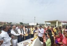 राजनांदगांव: चिखली में कर्मा भवन का सामाजिक बंधुओं की उपस्थिति में महापौर ने किया लोकार्पण…
