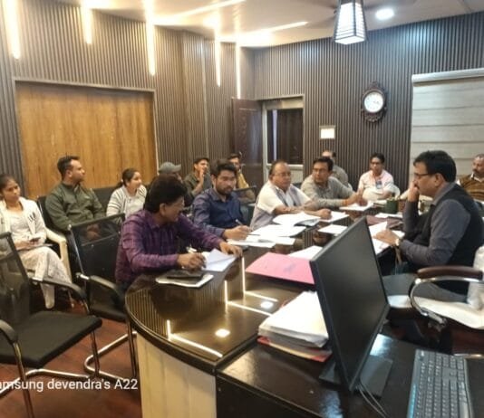 राजनांदगांव: डामरीकरण के लिये शेष प्रक्रिया जल्द पूर्ण कर कार्य प्रारंभ कराने तथा स्वीकृत कार्य तत्काल चालू करने व कार्य में तेजी लाने के दिये निर्देश…