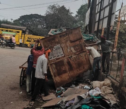 राजनांदगांव: नगर निगम का अतिक्रमण दस्ता इडस्ट्रीयल ऐरिया एवं कौरिनभाठा रोड से हटाये अवैध ठेला…