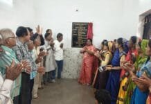 राजनांदगांव: गायत्री स्कूल के पास महिला मण्डल सामुदायिक भवन एवं लखोली में सामुदायिक भवन व मंच का हुआ निर्माण, -महापौर हेमा देशमुख ने किया लोकार्पण…