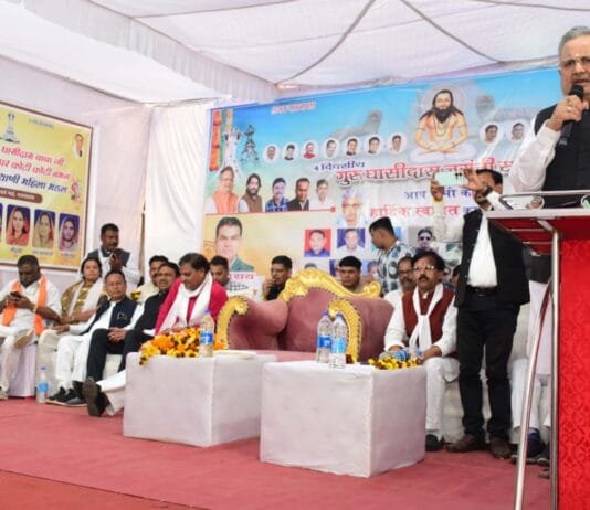 राजनांदगांव : गुरू घासीदास बाबा की एक-एक वाणी, पंक्ति और शब्द सबके लिए लाभकारी – विधानसभा अध्यक्ष डॉ. रमन सिंह…