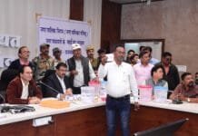 राजनांदगांव : जिले के नगरीय निकायों के निर्वाचन के लिए वार्डों के आरक्षण की कार्रवाई की गई…