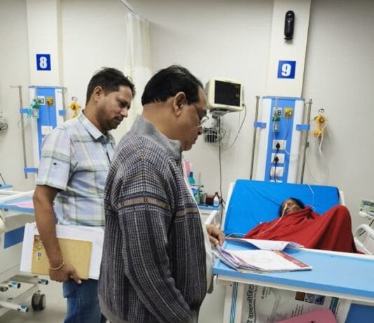 राजनांदगांव : सीएमएचओ ने किया निजी चिकित्सालयों का औचक निरीक्षण…