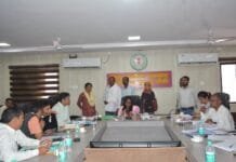 मोहला : कलेक्टर ने आमजनों की समस्याओं का गंभीरता पूर्वक निराकरण करने के दिये निर्देश…