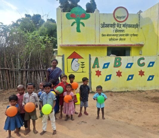 मोहला : आंगनबाड़ी केंद्र में सवर रहा है बचपन, सिख समझ और भविष्य की नींव गढ़ने का हो रहा है अनूठा प्रयास…