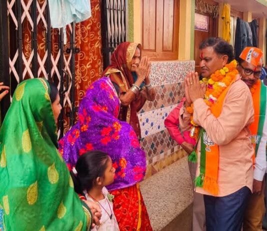 राजनंदगांव: भाजपा के महापौर प्रत्याशी मधुसूदन यादव ने की जनसंपर्क की शुरुआत…