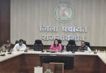 राजनांदगांव: सीईओ जिला पंचायत ने पंचायत एवं ग्रामीण विकास विभाग द्वारा संचालित विभिन्न योजनाओं एवं कार्यक्रमों के क्रियान्वयन एवं प्रगति की विस्तृत समीक्षा की…