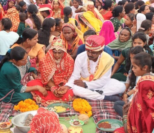 सक्ती : मुख्यमंत्री कन्या विवाह योजना : विधिवत मंत्रोच्चार के साथ 120 जोड़े बंधे परिणय सूत्र में…