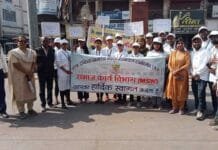 राजनांदगांव : यातायात पुलिस द्वारा नुक्कड़ नाटक के माध्यम से यातायात नियमों के प्रति जागरूकता…