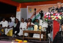 राजनांदगांव : विधानसभा अध्यक्ष डॉ. रमन सिंह ने ग्राम धामनसरा में शहीद स्वर्गीय मुकेश शोरी की प्रतिमा का किया अनावरण…