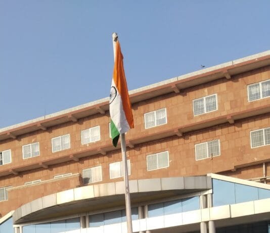 दुर्ग :भारती विश्वविद्यालय में गणतंत्र दिवस समारोह आयोजित…