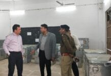 खैरागढ़ : प्रेक्षक मनिवासगन एस ने नाम निर्देशन केंद्रों का निरीक्षण कर व्यवस्थाओं का लिया जायजा…