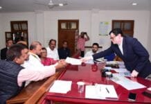 राजनांदगांव : महापौर पद हेतु 13 एवं पार्षद पद हेतु 235 अभ्यर्थियों ने नाम निर्देशन पत्र जमा किया…