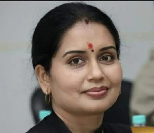 बिग ब्रेकिंग: रायगढ़ में बीजेपी पार्षद प्रत्याशी पूनम सोलंकी निर्विरोध निर्वाचित…