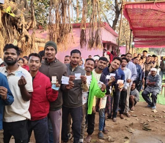 नक्सली किला फ़तह,जलेगा लोकतंत्र का अलख, पंचायत चुनाव में आज़ादी के बाद पहली बार गांव में वोट डालेंगे ग्रामीण…