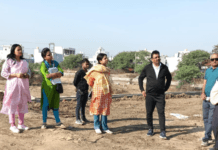 राजनांदगांव: पत्रकार कालोनी में मूलभूत सुविधा रोड, नाली निर्माण तथा पाईप लाईन विस्तार कार्य प्रगति का आयुक्त विश्वकर्मा ने किया निरीक्षण…