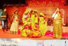 राजनांदगांव: आयुक्त अतुल विश्वकर्मा स्वदेशी मेला में हुए शामिल और कहा देश की कला, प्रतिभा एवं हुनर को आगे बढ़ाने में स्वदेशी मेला एक अनुकरणीय पहल…