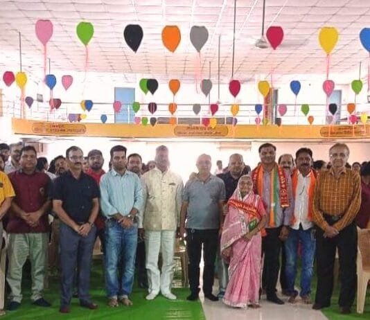 राजनांदगॉव : गात्रयी विद्यापीठ मे बीजेपी महापौर प्रत्याशी मधुसूदन ने शिक्षको से किया संवाद…