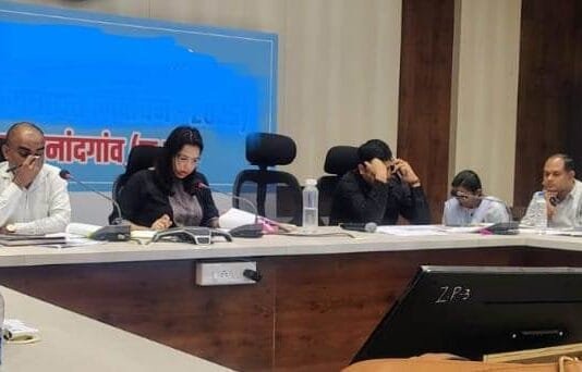 राजनांदगांव : सीईओ जिला पंचायत ने प्रधानमंत्री आवास योजना के कार्यों की समीक्षा की…