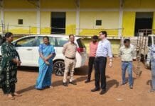 राजनांदगांव : प्रेक्षक जयश्री जैन ने कृषि उपज मंडी के स्ट्रांग रूम एवं ग्राम पंचायत सुंदरा में मतदान केन्द्र का किया निरीक्षण…