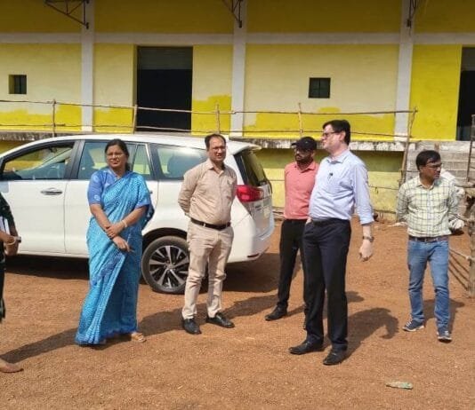 राजनांदगांव : प्रेक्षक जयश्री जैन ने कृषि उपज मंडी के स्ट्रांग रूम एवं ग्राम पंचायत सुंदरा में मतदान केन्द्र का किया निरीक्षण…