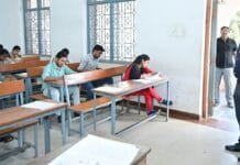 राजनांदगांव : छत्तीसगढ़ लोक सेवा आयोग द्वारा आयोजित राज्य सेवा प्रारंभिक परीक्षा जिले में शांतिपूर्ण तरीके से संपन्न…