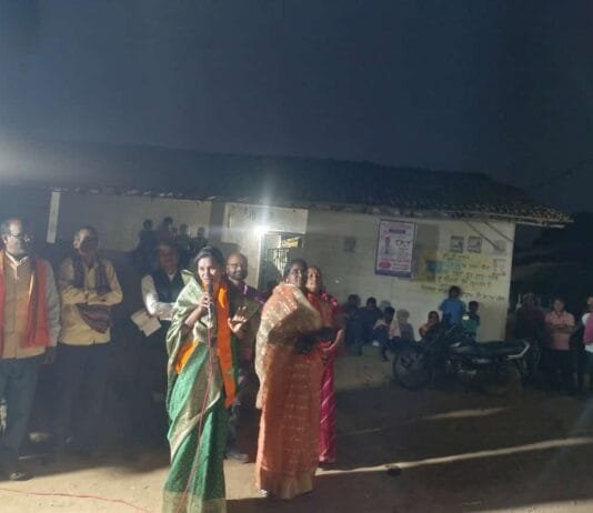 राजनांदगांव : क्षेत्र के सर्वांगीण विकास के लिए भाजपा को मतदान करे : गीता घासी साहू…