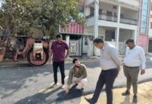 राजनांदगांव : आयुक्त ने शहर में चल रहे डामरीकरण कार्य का किया निरीक्षण…