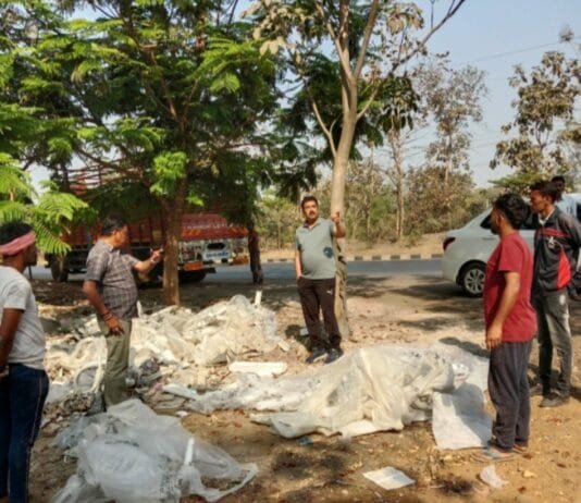 राजनांदगांव : रेवाडीह जीवन आवास कालोनी में सफाई देख कालोनी मंे कचरा फेकने पर संबंधित को नोटिस जारी करने कहा…