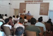 राजनांदगांव : बैठक में आयुक्त ने उप अभियंताओं से शौचालय मरम्मत के अलावा वार्ड की भौगोलिक स्थिति अनुसर रोड नाली की जानकारी देने एवं मानिटरिंग के निर्देश…