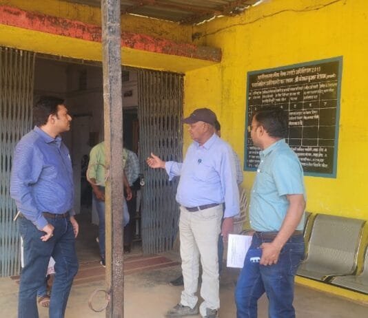 मोहला : जनरल ऑब्जर्वर प्रणव मिश्रा ने चुनावी तैयारियों का किया निरीक्षण…