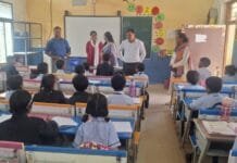 मोहला : जिला शिक्षा अधिकारी ने बी आर सी, सेजेश विद्यालय का किया निरीक्षण…